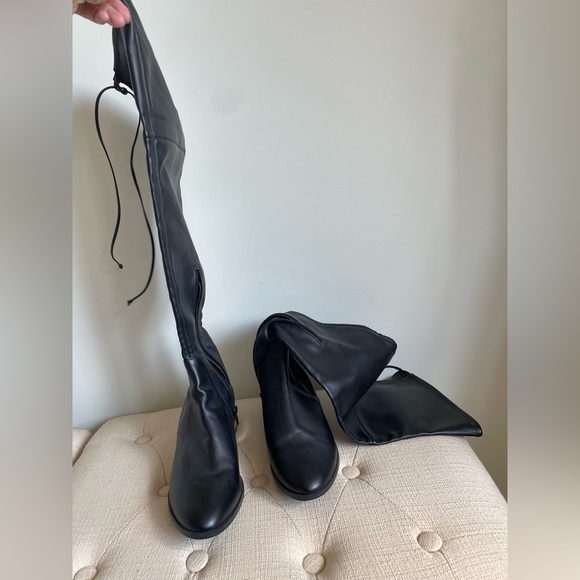 GUESS Knee High Boots - Picture 2 of 3